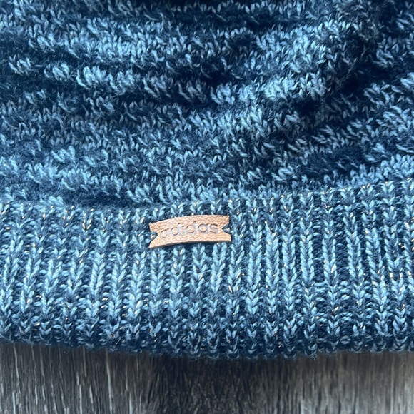 Adidas Knitted Beanie | Gray | One Size - Picture 2 of 5